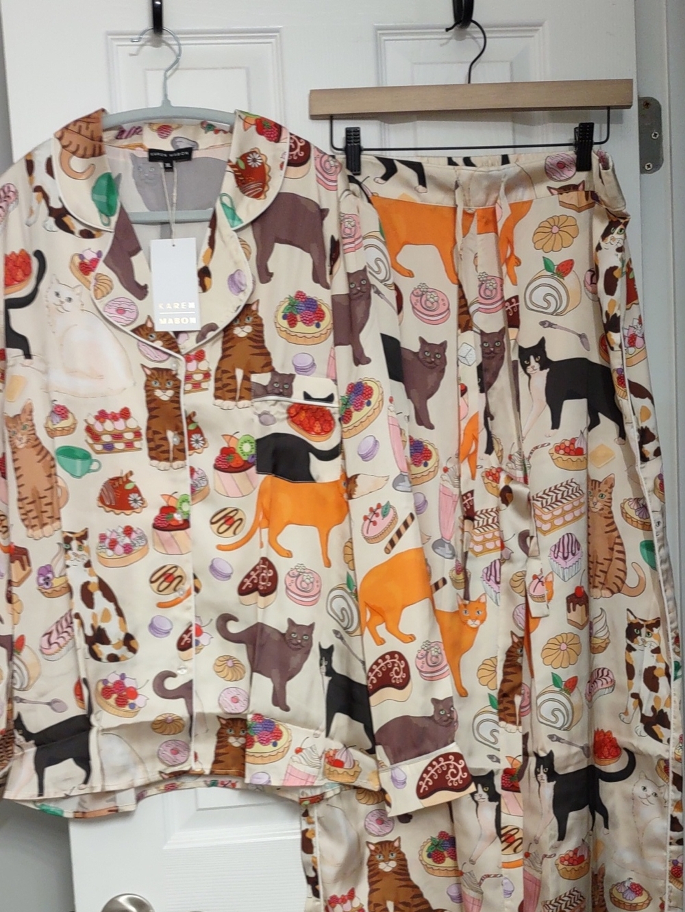 NWT Karen Mabon Cat Café Satin Pajama Set Ivory Size XL